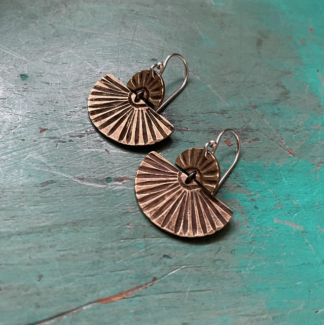 Brass Sunburst/Sunburst Earrings