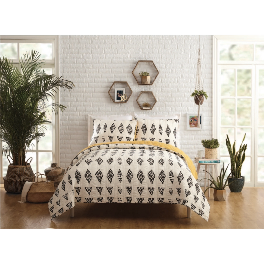 Prosperity 3-Piece Quilt Set by Makers Collective