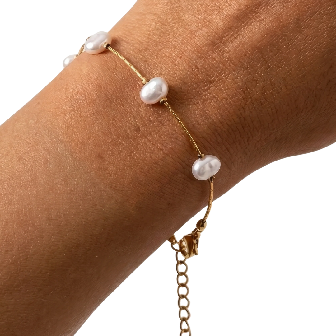Cora Bracelet
