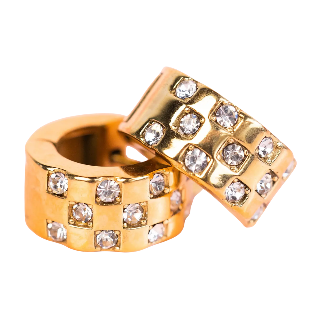 Chunky Diamond Checkered Huggies