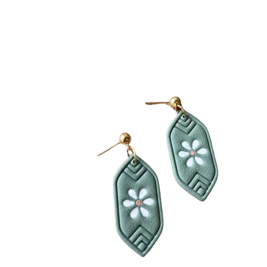 Seafoam Daisy Earrings