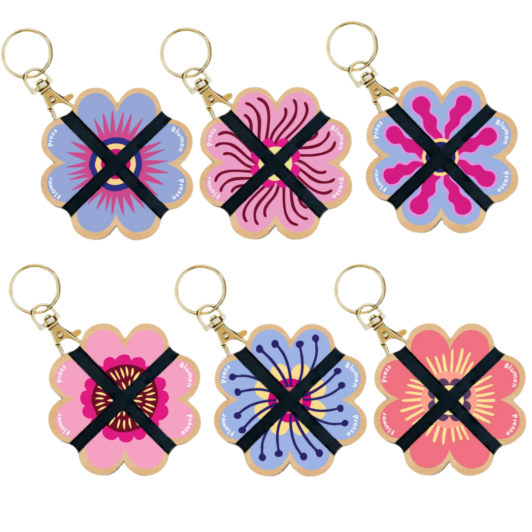 Keyring Flower Press - Assorted Pinks & Blues