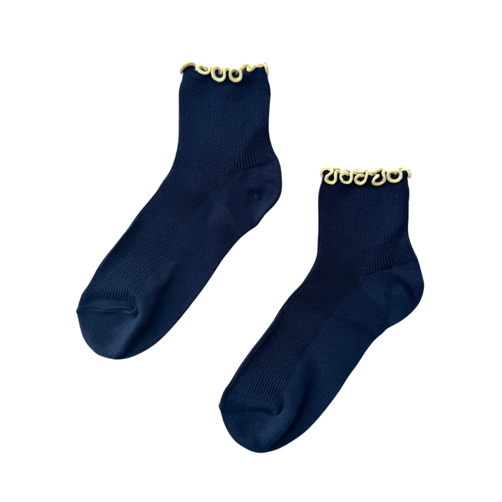 The Petite Ruffled Modal Socks