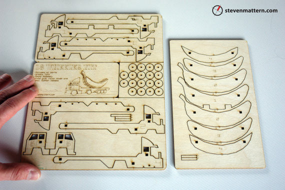 Build Your Own 18 Wheeler Toy Kit