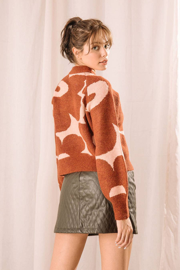 Enlarged Mod Flower Print Knit Pullover Rust & Light Coral