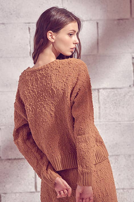 Textured Monohromatic Sweater