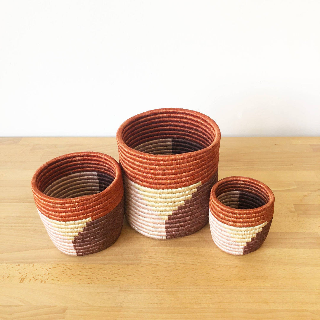 Gishamvu Basket Planter