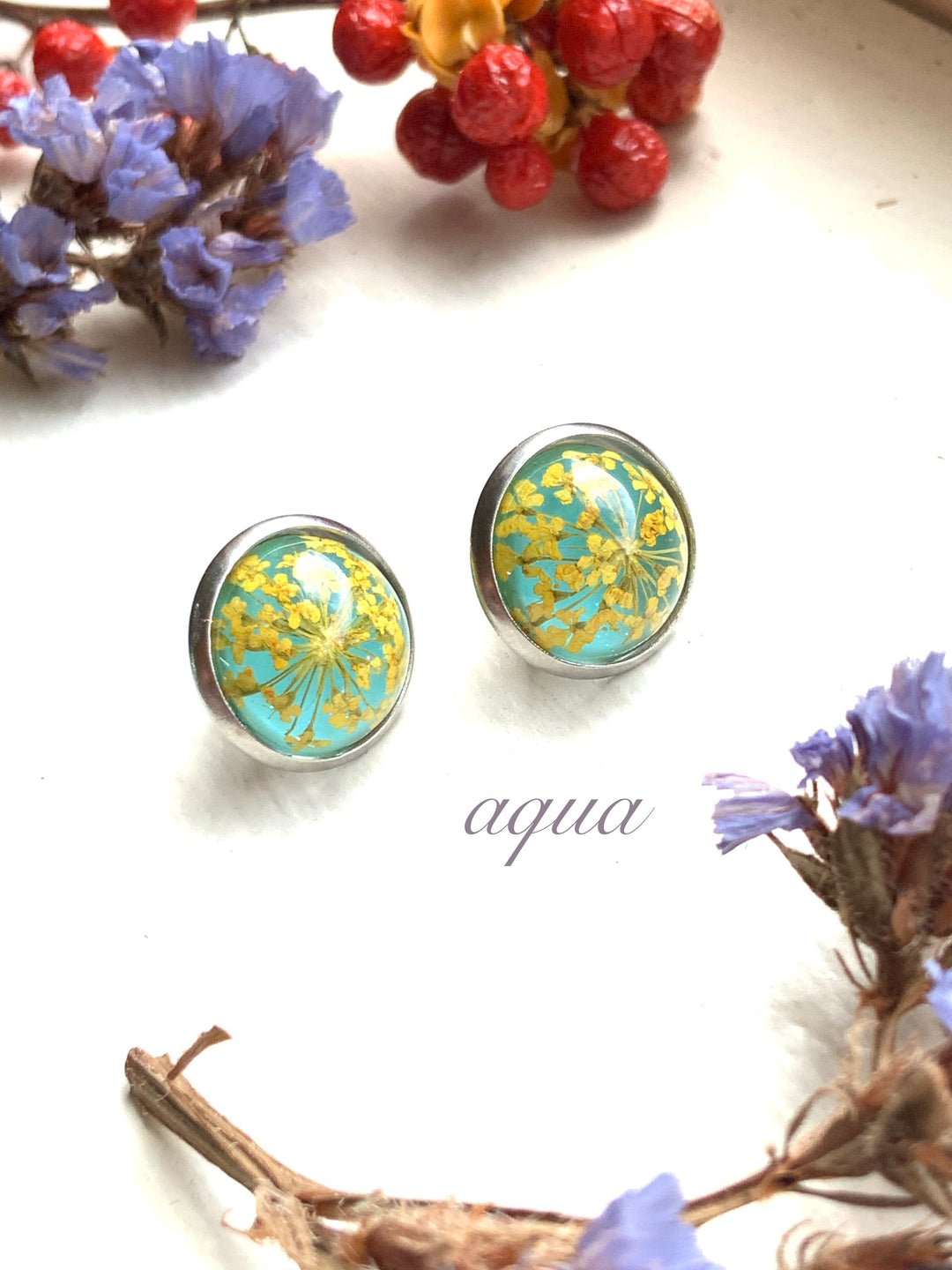 Queen Anne's Lace Resin Studs