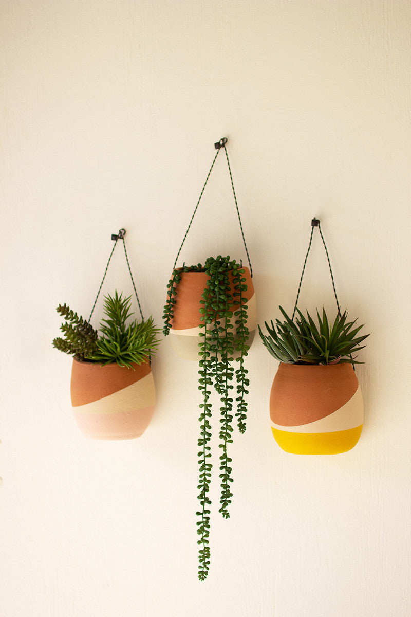 Color Dipped Clay Wall Pocket Planter with Wire Hanger