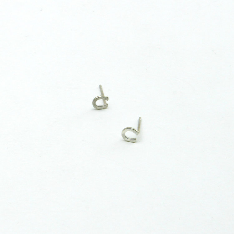 Horse shoe Post Earring