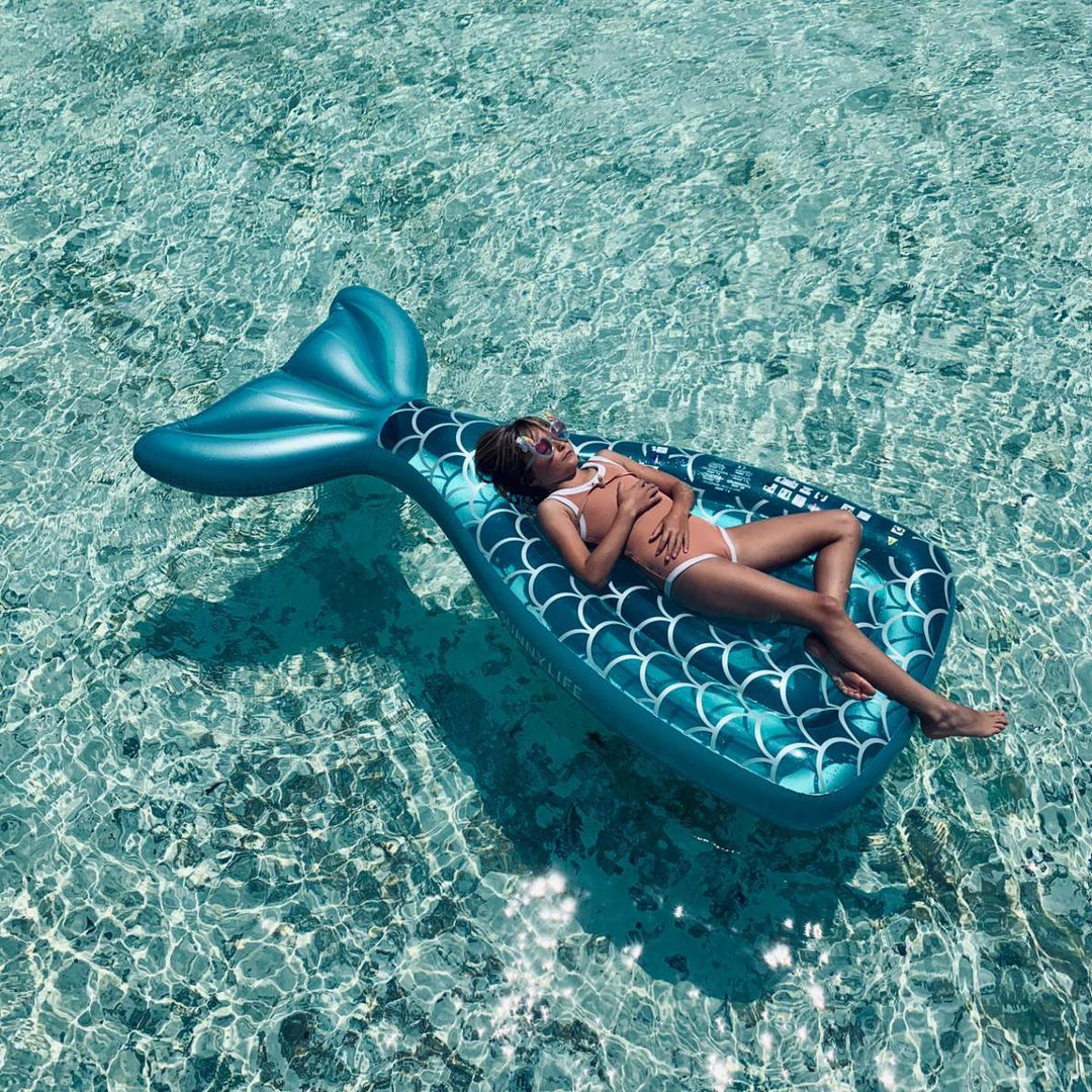 Luxe Lie-On Mermaid Float