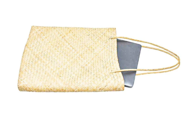 Flat Charlotte Tote