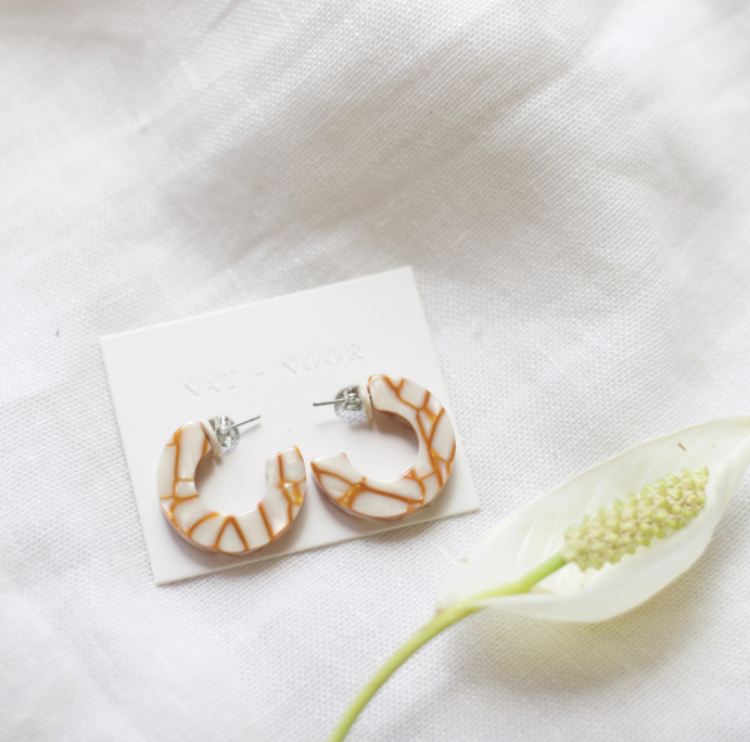 Ray Hoop Earrings