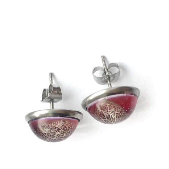 Red Hydrangea // Resin Studs
