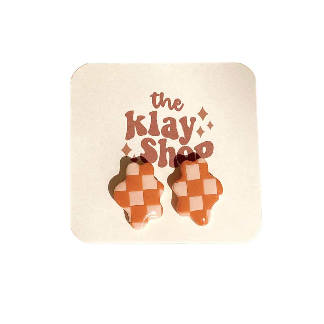 Wobbly Stud Earrings
